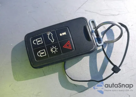 2010 Volvo Xc60 T6/T6 R-Design z USA, uszkodzony, nr VIN YV4992DZ2A2021016